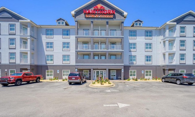 Upper Grand Lagoon Hotel | Hawthorn Extended Stay by Wyndham Panama City Beach