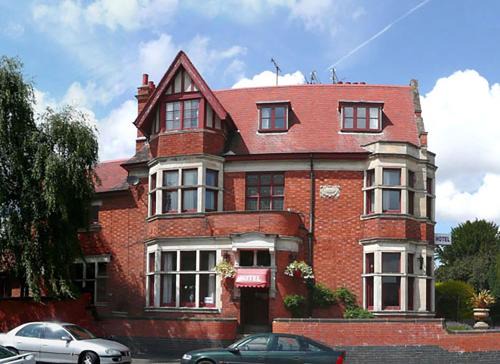 Kettering Casa | Hawthorn House