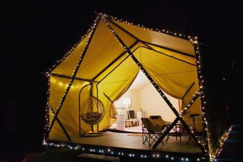 Tuaran District Otro | Hawun Glamping with Private Pool