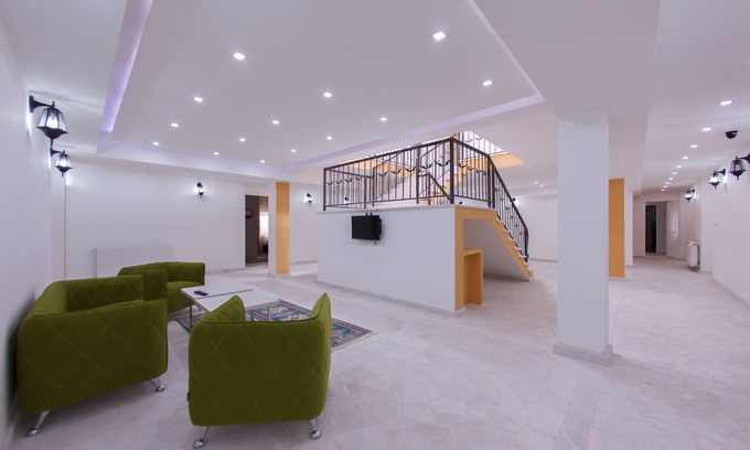 Sarajevo Hotel | Hayat Hills