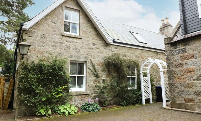 Old Deer Cabaña | HAYLOFT, pet friendly, with a garden in Mintlaw