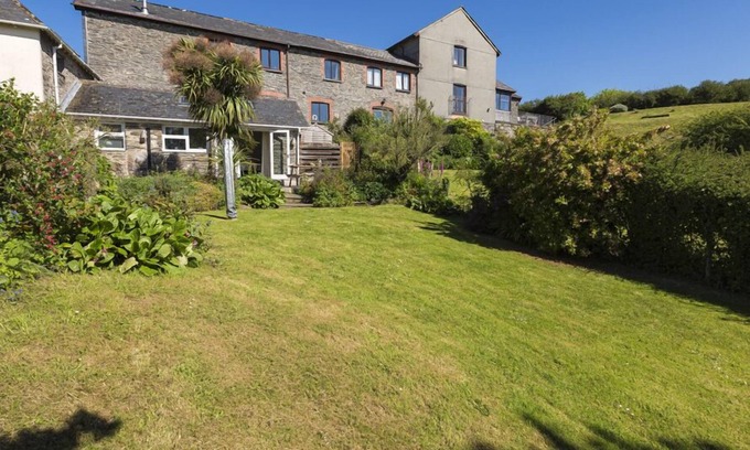 Bolberry Cabaña | Hazel Cottage, MALBOROUGH