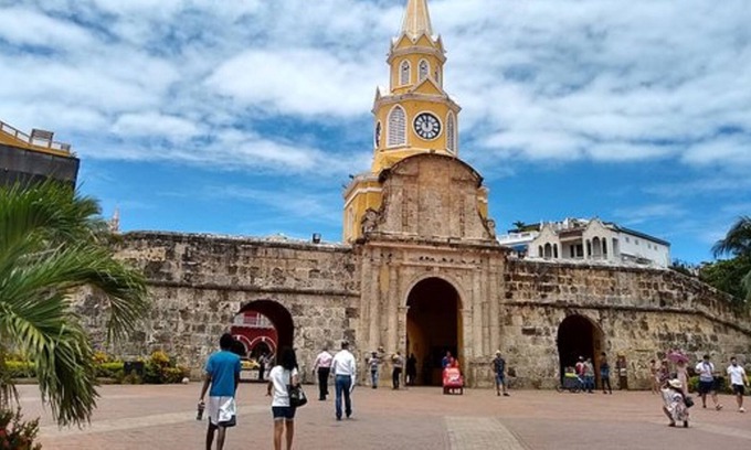 Cartagena Walled City Cabina | Hb-kpf Boutique Hotel Room With Jacuzzi Air Conditioning And Wifi