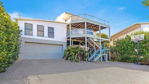 Killcare Heights Casa | 'Headlands at Killcare' by Accom Holidays