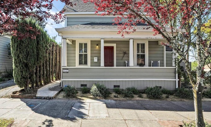 Healdsburg Casa | Healdsburg Plaza Gem A Wine Country Escape