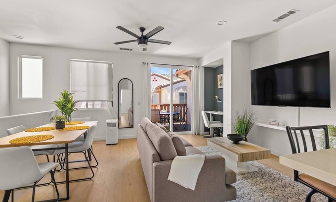 Carlsbad Casa | Heart of Carlsbad 2 bed 2 bath with Pool + Hot Tub