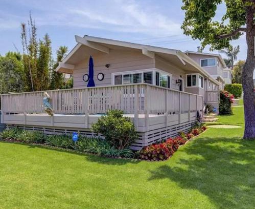 Corona del Mar Casa | Heart of Corona Del Mar 2 Bed 2 bath gem HUGE Patio and Front yard