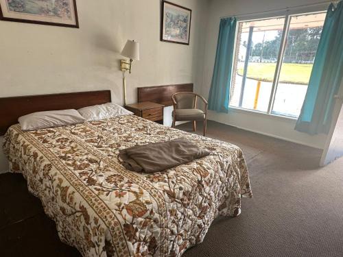 Dadeville Hotel | Heart of Dixie by Townhouse Dadeville AL HWY 280