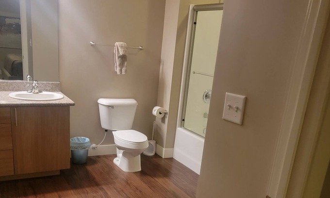 Minot Apartamento | Heart of Downtown Apartment