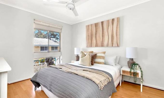 Henley Beach Apartamento | Heart of Henley - A Homey Hideaway by the Beach