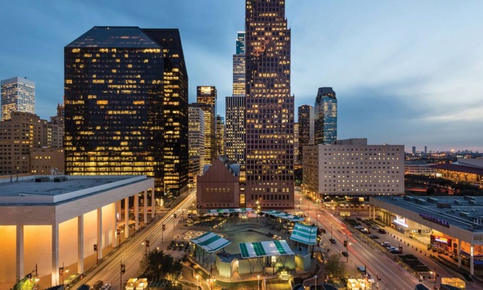 Central Southwest Condominio | Heart of houston FREE PARKING MINUTES FROM EVERYTHING