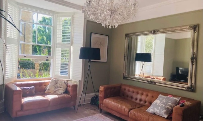 South Richmond Apartamento | Heart of Richmond. Free parking 5min to River and station