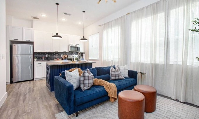 Castleberry Hill Apartamento | Heart Of The City Cozy Getaway…6 Min walk to MercedesBenz Stadium+StateFarmArena