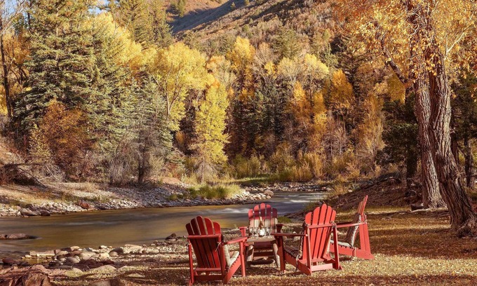 Snowmass Cabina | Corazón del río Roaring Fork | Coger el autobús para esquiar Aspen