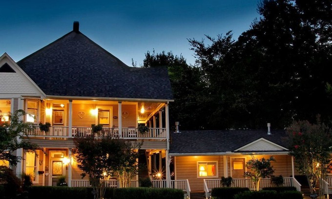 Eureka Springs Historic District Cama Y Desayuno | Heartstone Inn B&B & Cottages
