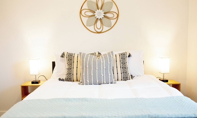 Little Rock Medical District Apartamento | Heartwarming 2BR Unit: Near UAMS, Little Rock!