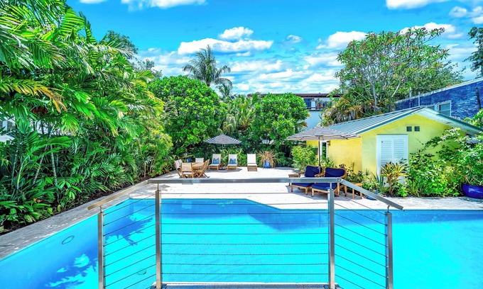 Colee Hammock Casa | Heated Pool+BBQ! Tropical Serenity+Close To Beach!