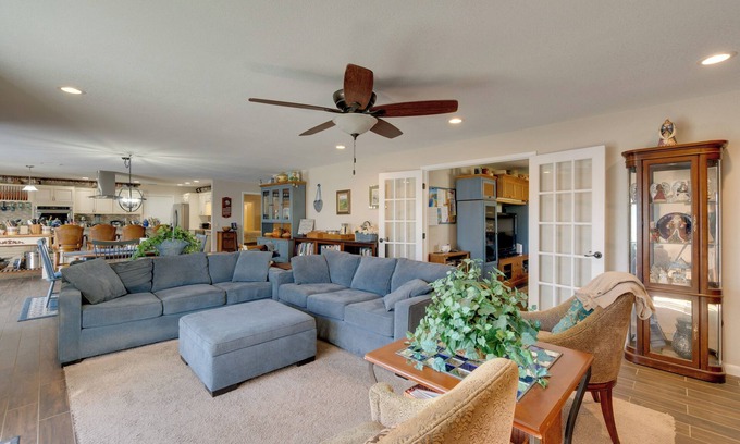 Port Charlotte - Charlotte Harbor Casa | Heated Pool + Chef's Kitchen: Port Charlotte Home!