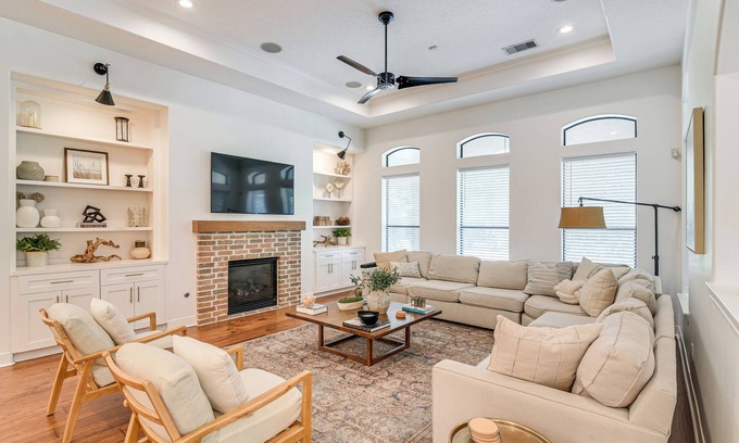 Manvel Casa | Heated Pool: Family-Friendly Houston Area Home!