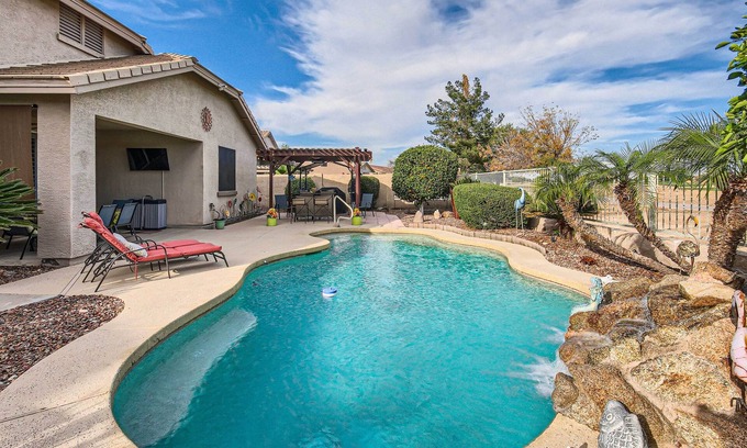 Coldwater Springs Casa | Heated Pool, Gas Grill & Yard: Phoenix Retreat!