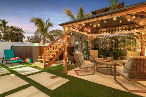 River District Casa | Heated Pool, Mini Golf and Cabana Bradenton Retreat