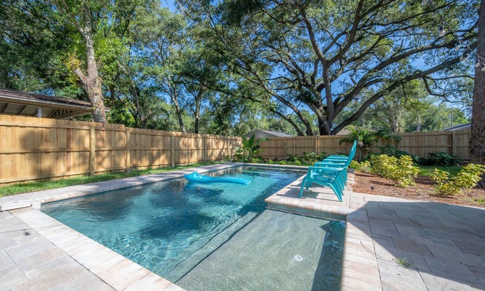Temple Crest Casa | HEATED POOL-Modern Cozy 3 bedroom Cottage