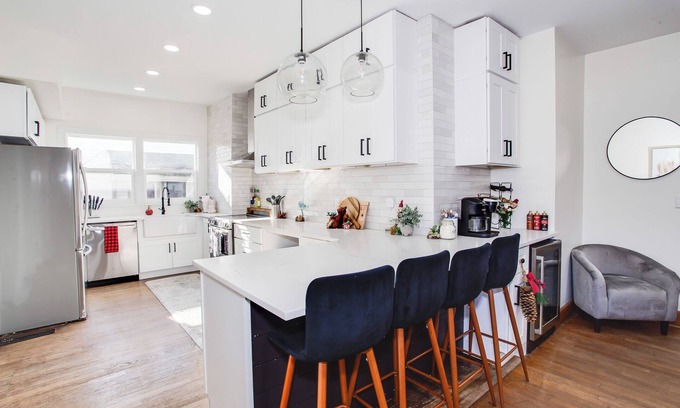 College Hill Casa | Heated pool & spa, historic area, luxury oasis, central, 5 bedroom/3.5 bath