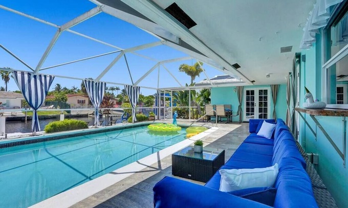 Coral Ridge Isles Villa | This villa is a 3 bedroom(s), 2 bathrooms, located in Fort Lauderdale, FL.