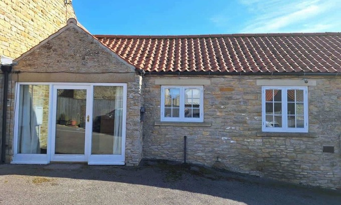 Snainton Cabaña | Heather Cottage - a beautiful cosy cottage