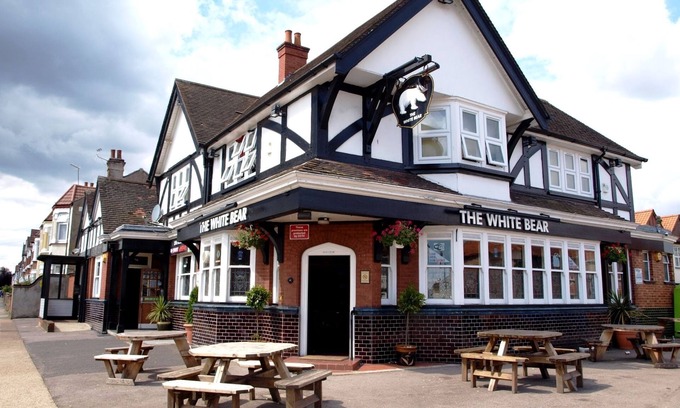 Hounslow Central Hotel | Heathrow Stay