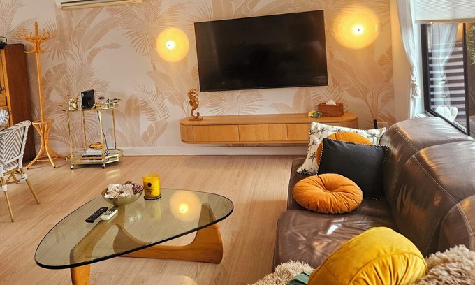 Pambula Beach Casa | *** Heaven No 2, 100% Pet Friendly Beach House ***