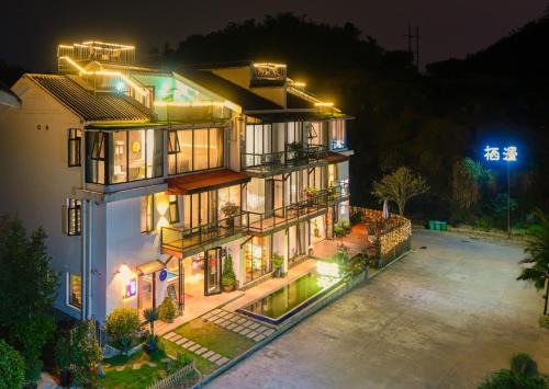 Yongding Casa | Heaven's Gate Lodge XMAN-Free pick up