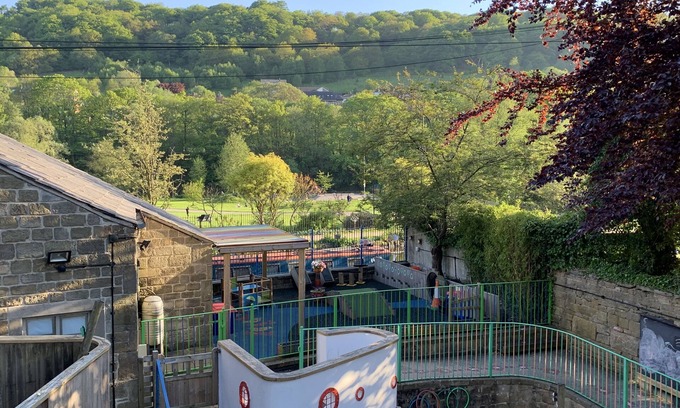 Wadsworth Apartamento | Hebden Bridge - House - Sleeps 8 - Pet Friendly