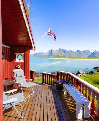 Flakstad Casa | HeiaHytta Fredvang