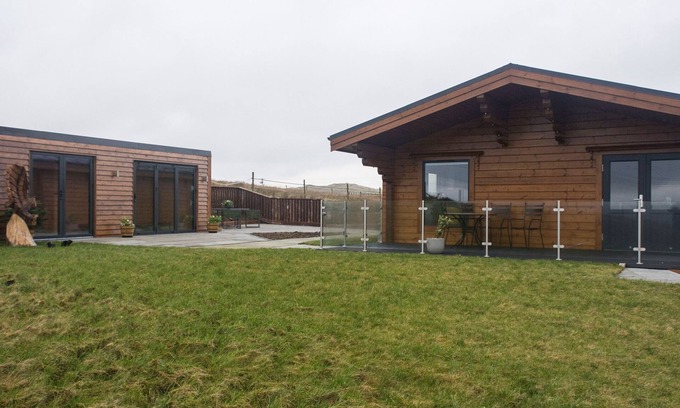 Bacup Cabaña | HEIGHT END FARM LOG CABIN, luxury holiday cottage in Bacup