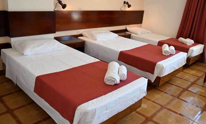 Paradisi Apartamento | Helena Apartment GF near Airport