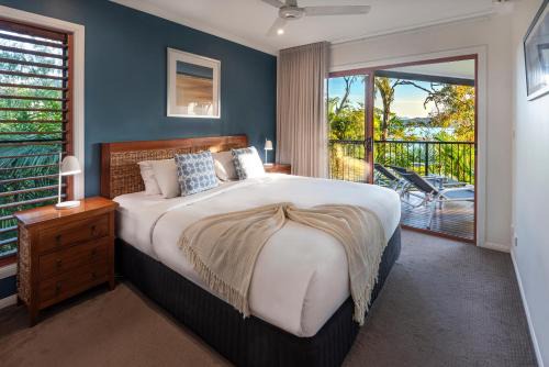 Hamilton Island Casa | Heliconia 1 Hamilton Island 3 Bedroom Ocean Views with Golf Buggy