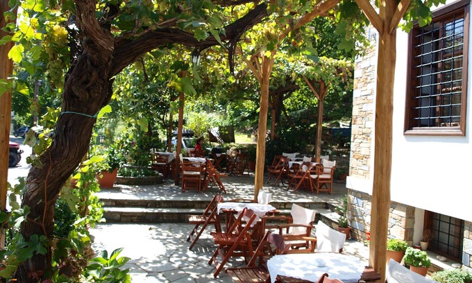 Kissos Hotel | Heliodora Comfort Triple Room 2