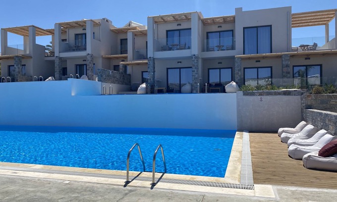 Amoopi Hotel | Helios Beach Hotel & Bungalows