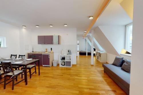 Suedvorstadt Apartamento | Helle Ferienwohnung in Leipzig!