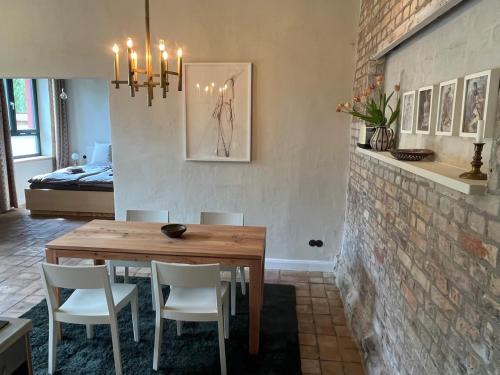 Templin Apartamento | Helle Loft mit eingenem Garten