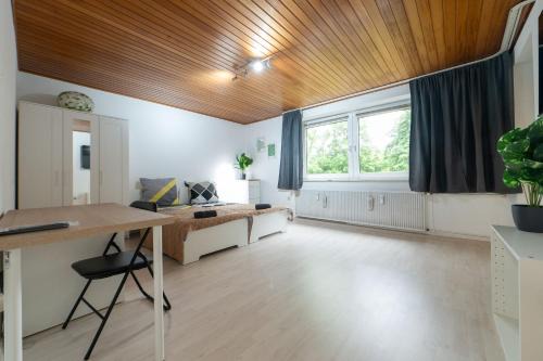 Nordstadt Apartamento | Helle, zentrale 4-Zimmer-Wohnung
