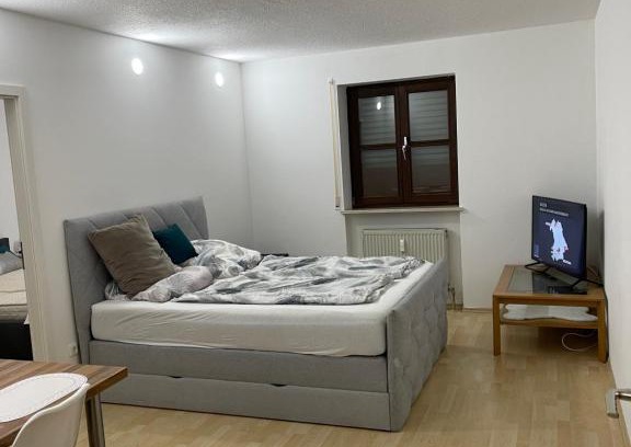 Landshut Apartamento | Helle Zwei-Zimmer-Stadt-Wohnung am Bismarkplatz mit Tiefgarage