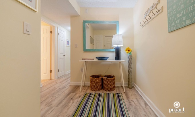 North West Florida Condominio | Hello Sunshine, 60 yards from the beach