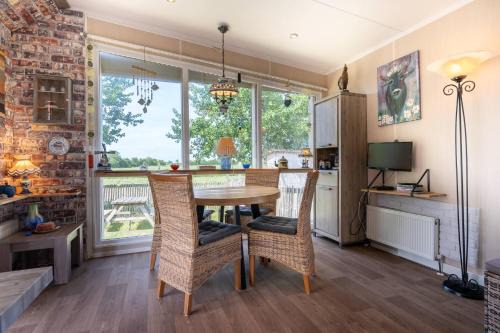 Aagtekerke Chalet De Esquí | Hello Zeeland - Hoge duvekotsweg 12