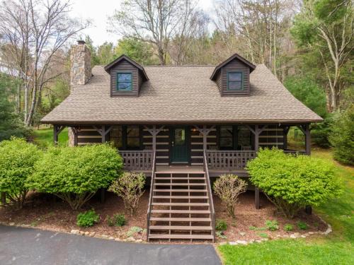 Boone Casa | Hemlock Hideaway