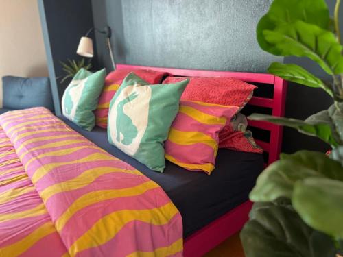 Kaiserslautern Apartamento | Hencoop 2 room apartment kitchen bathroom and optional Sauna