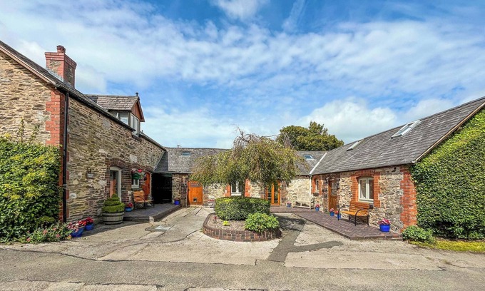 Hendrerwydd Cabaña | Henfaes Bwthyn - UK50266