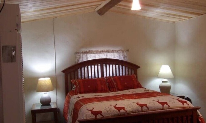 El Porvenir Cabina | Henry Cabin - El Porvenir Cabins - Hermits Peak