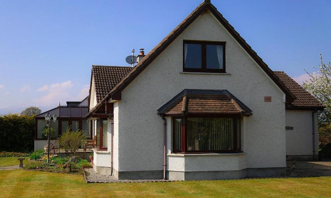 Dingwall Cama Y Desayuno | Henshire B&B